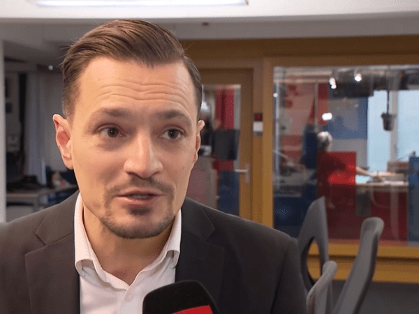 La RTS dénonce les fake news usurpant l&rsquo;identité de ses personnalités&nbsp;d&rsquo;antenne